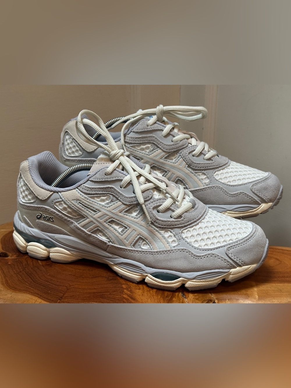 ASICS Gel-NYC “Ivory Mid Grey” - Size US Men’s 11